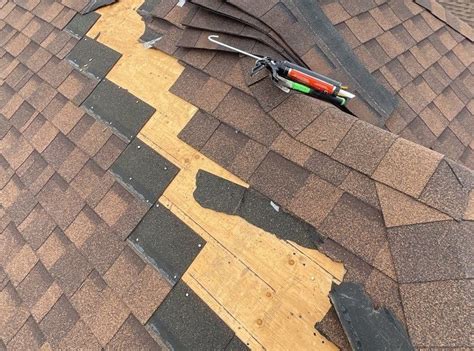 Shingles Blew Off Roof: Causes, Repairs, and。